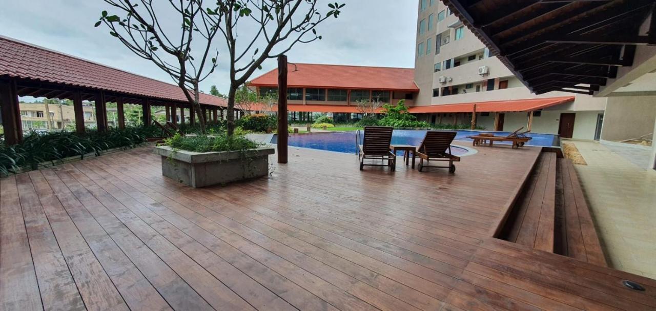 Hasara Oceanfront Apartments Galle Exteriér fotografie