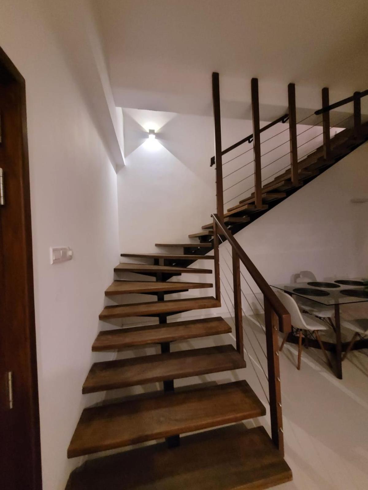 Hasara Oceanfront Apartments Galle Exteriér fotografie