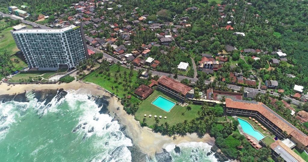 Hasara Oceanfront Apartments Galle Exteriér fotografie